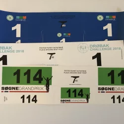 Selvklebende label – setepinne/hjelm